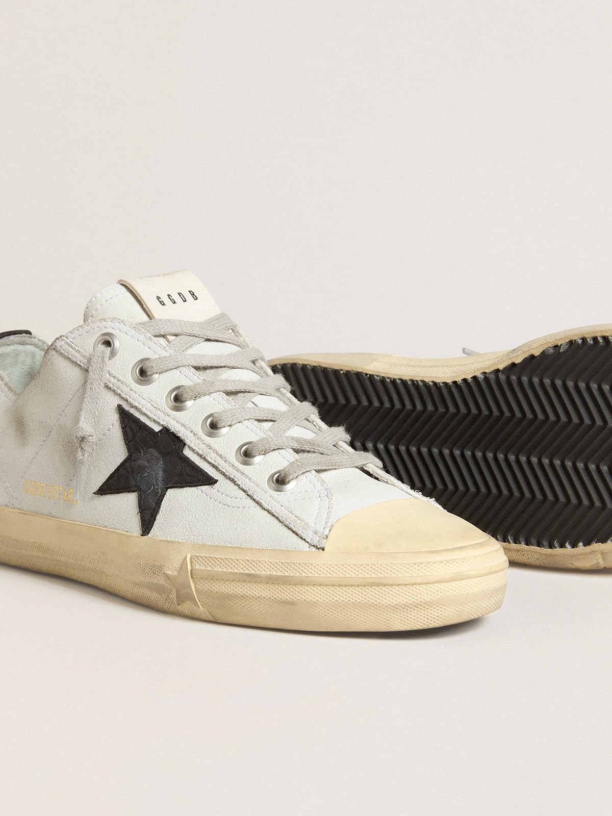 V-Star in leather with black crocodile-print leather star and heel tab - Golden Goose Men