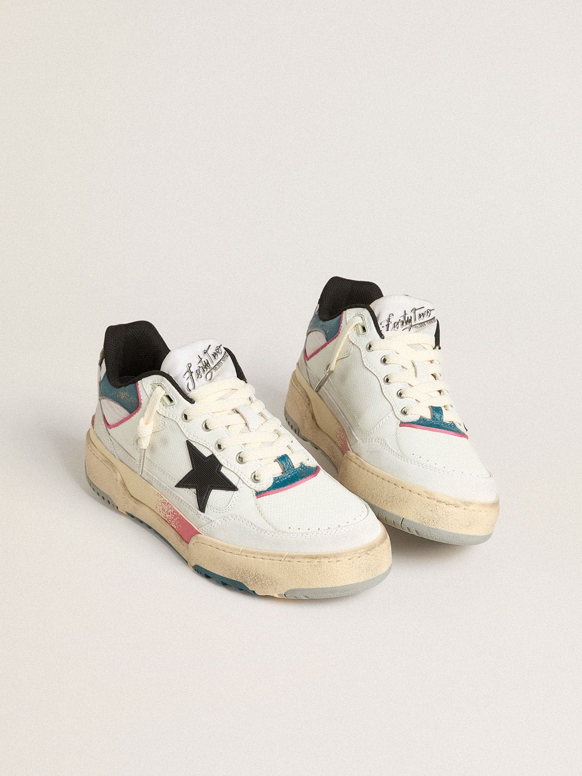 Men's Forty2 with black star and silver foiled leather heel tab - Golden Goose Men