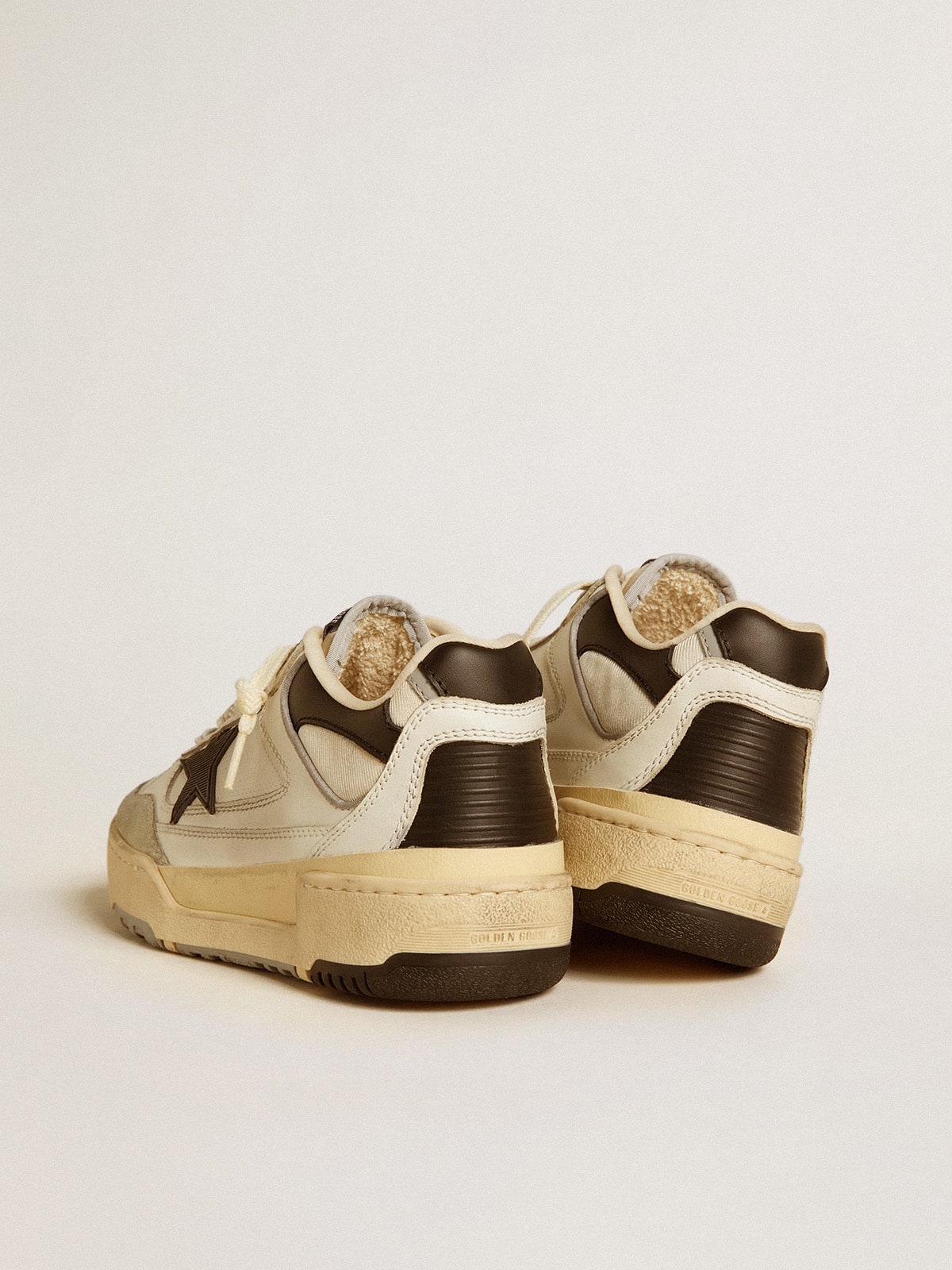 Men’s Forty2 with black star and black leather heel tab - Golden Goose Men