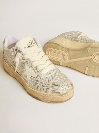 Forty2 in white leather and Swarovski crystals with white TPU star - Golden Goose Men