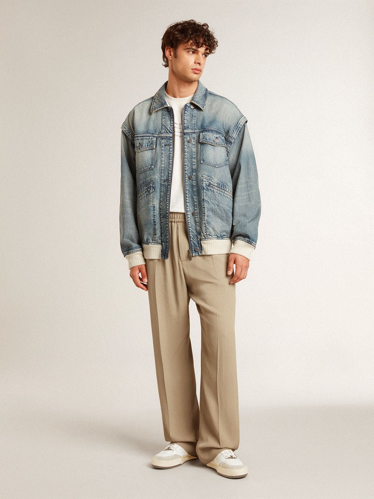 Men’s Forty2 with pink star and white leather heel tab - Golden Goose Men