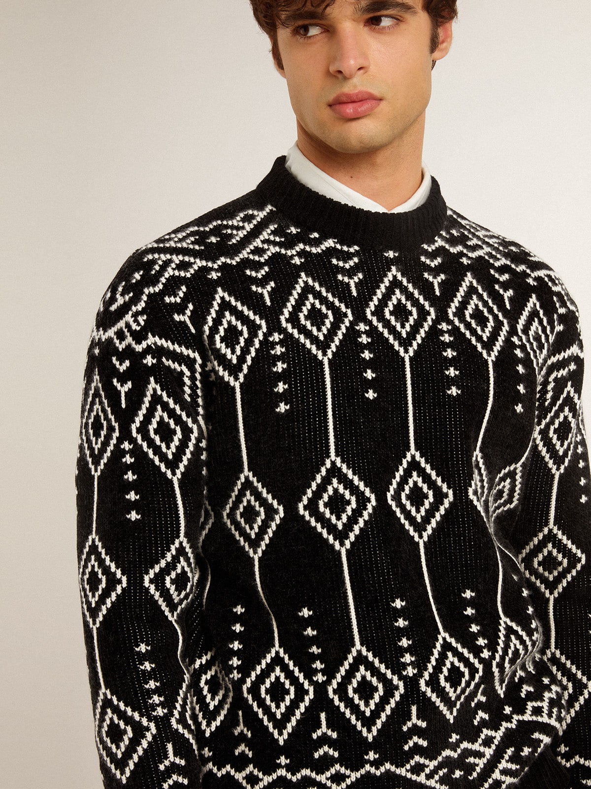 Men’s crew neck wool blend sweater with jacquard argyle design - Golden Goose Men