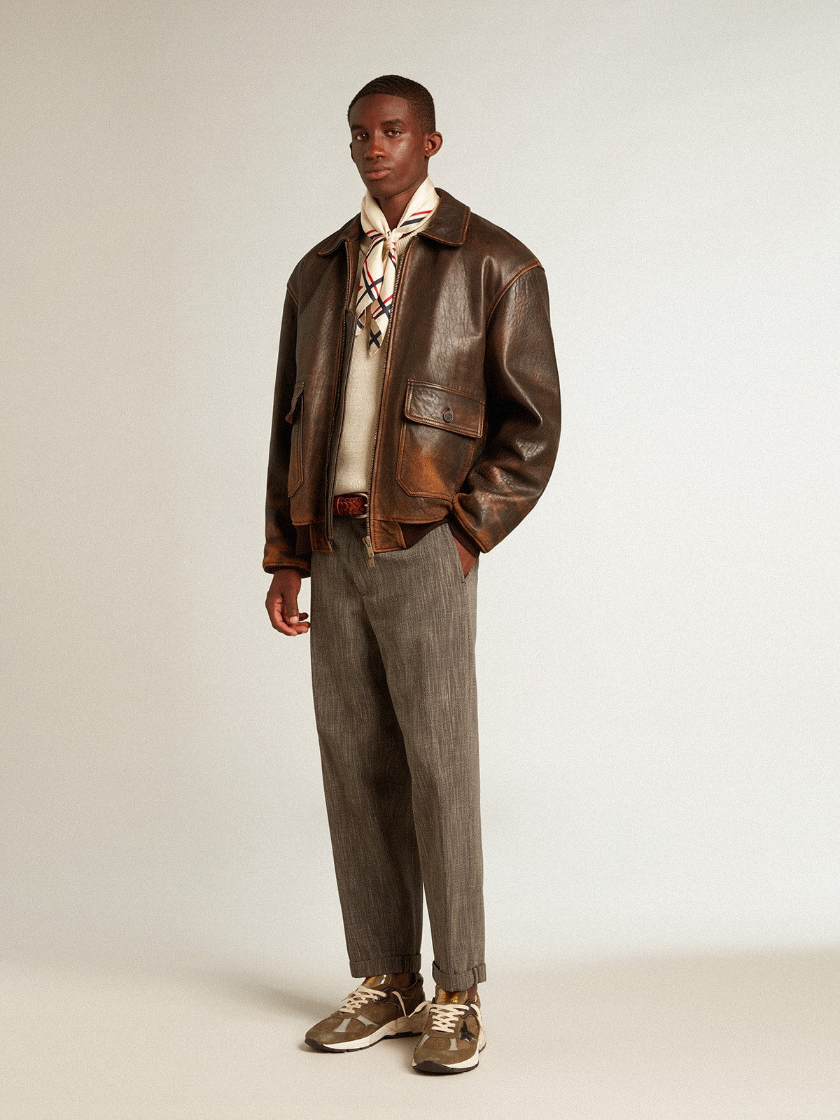 Men’s round-neck sweater in panama-colored cotton with logo on the back - Golden Goose Men