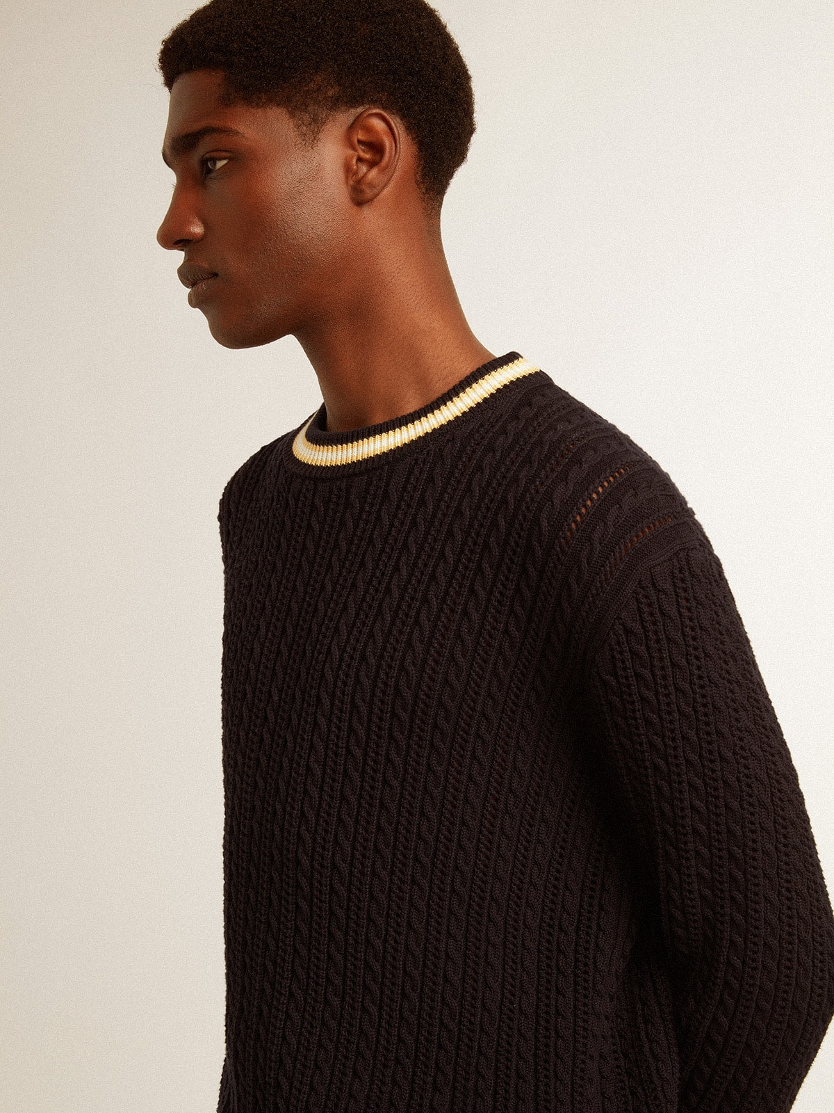 Men’s blue round-neck sweater with contrasting ribbing - Golden Goose Men