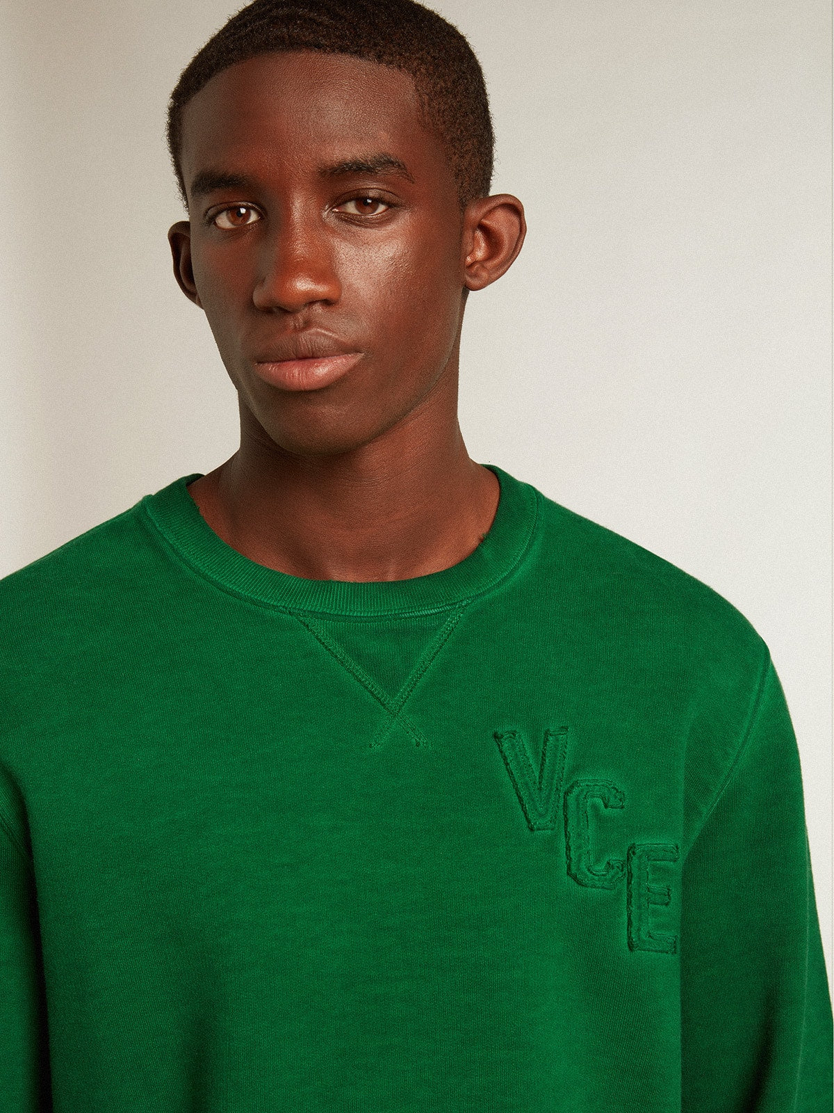 Round-neck sweatshirt in green cotton fleece - Golden Goose Men