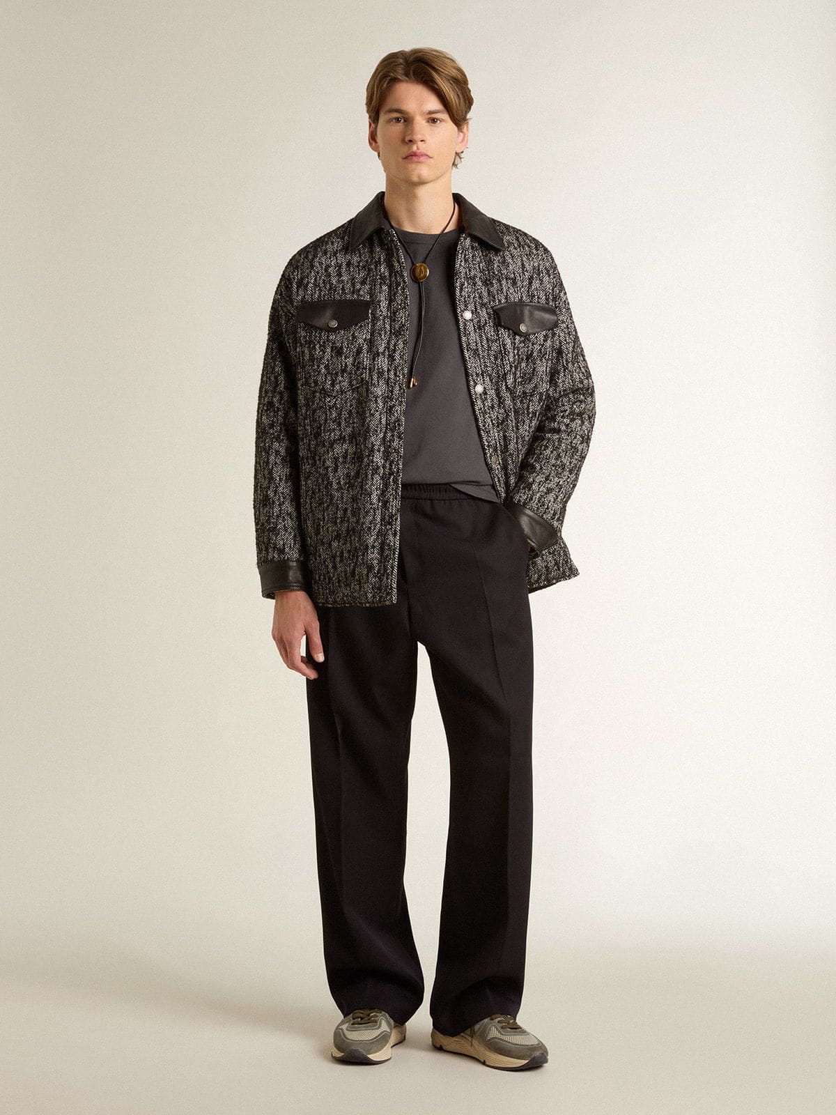 Men's T-shirt in anthracite-colored cotton with print on the chest - Golden Goose Men