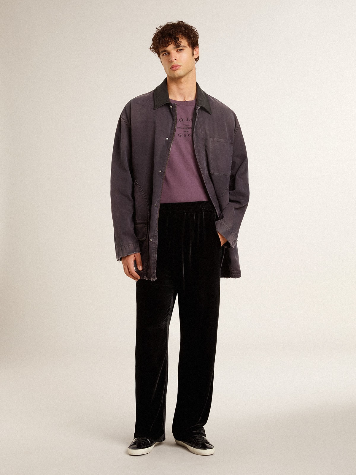 Men’s cotton T-shirt in worn purple with logo print - Golden Goose Men