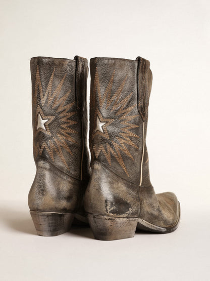 Men's low Wish Star boots in black leather with silver star - Golden Goose Men