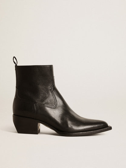 Men’s low Debbie boots in black leather - Golden Goose Men