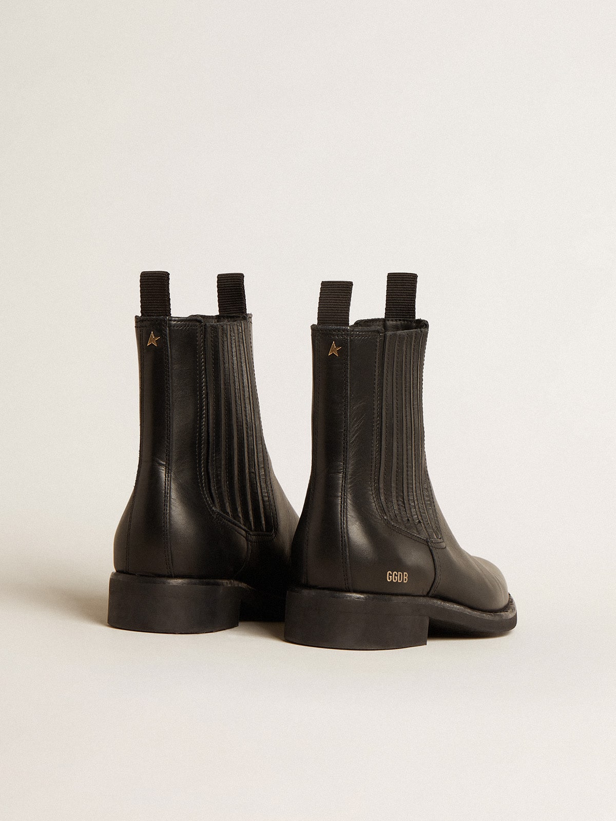 Men’s Chelsea boots in black leather - Golden Goose Men