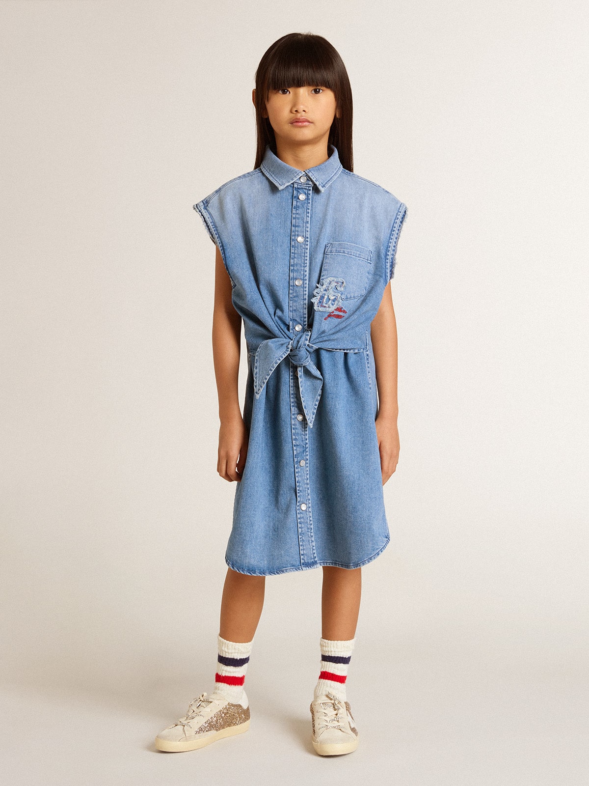 Girls' denim dress with front knot and embroidery - Golden Goose Kids