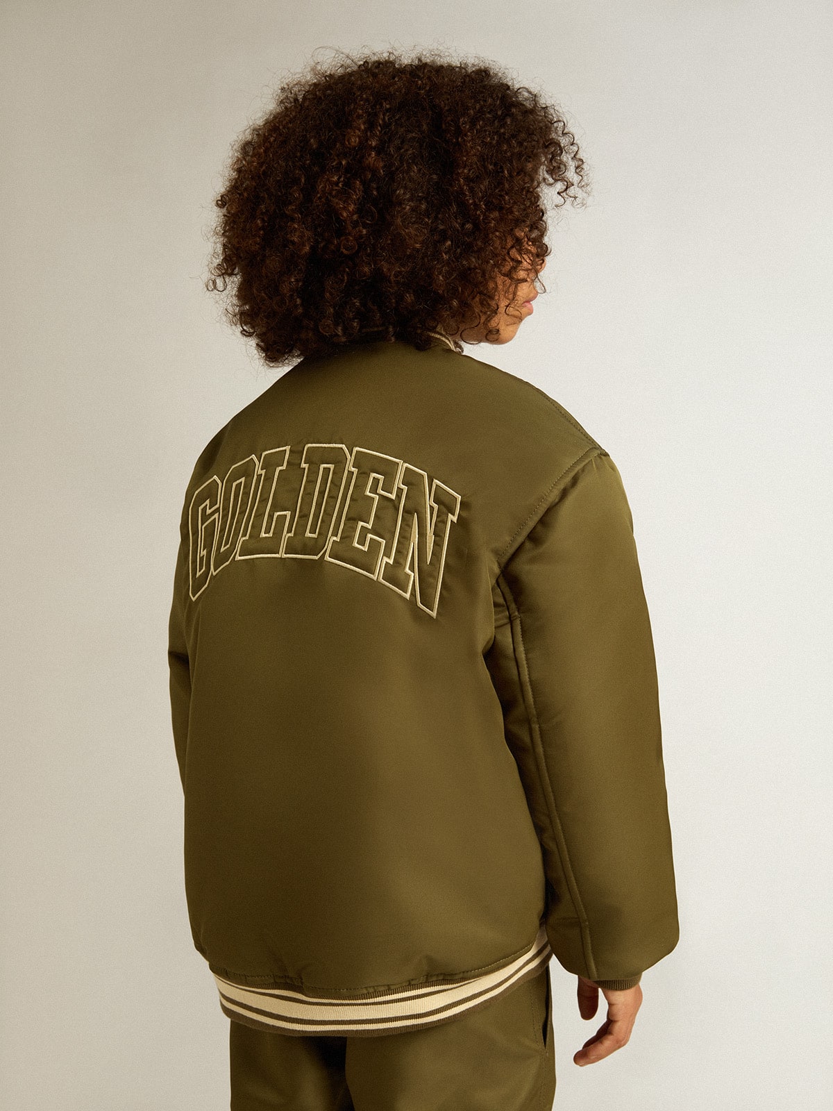 Kids military-green nylon bomber jacket with lettering on the back - Golden Goose Kids
