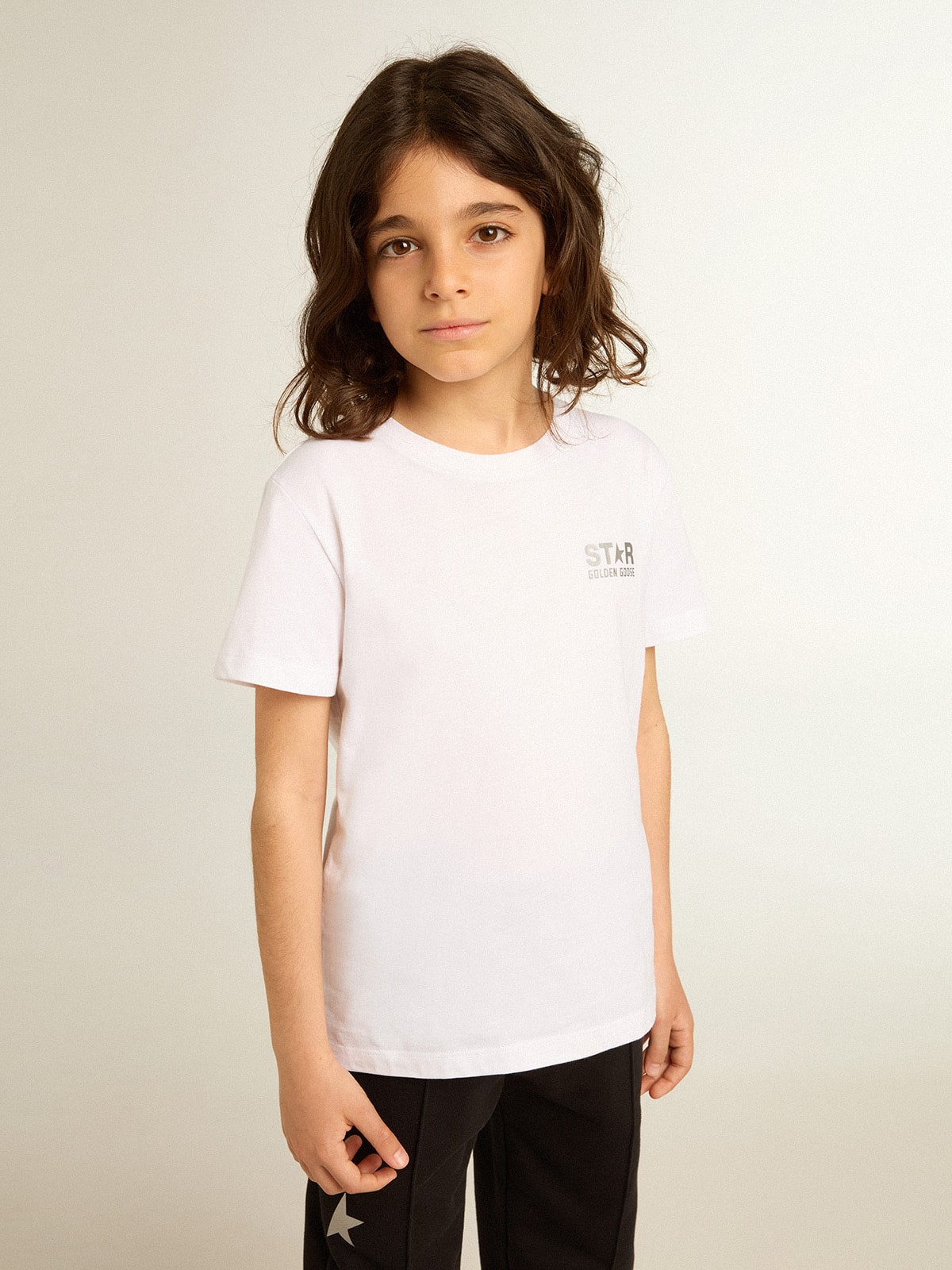 Girls’ white T-shirt with contrasting silver logo and star - Golden Goose Kids
