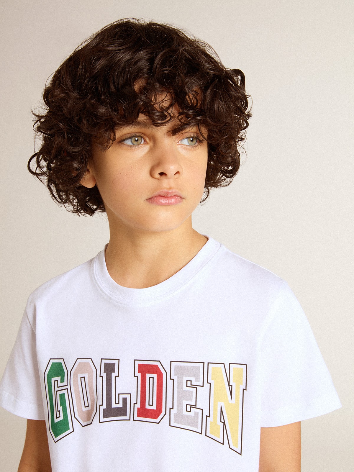 Boys' white T-shirt with multicolored Golden print - Golden Goose Kids