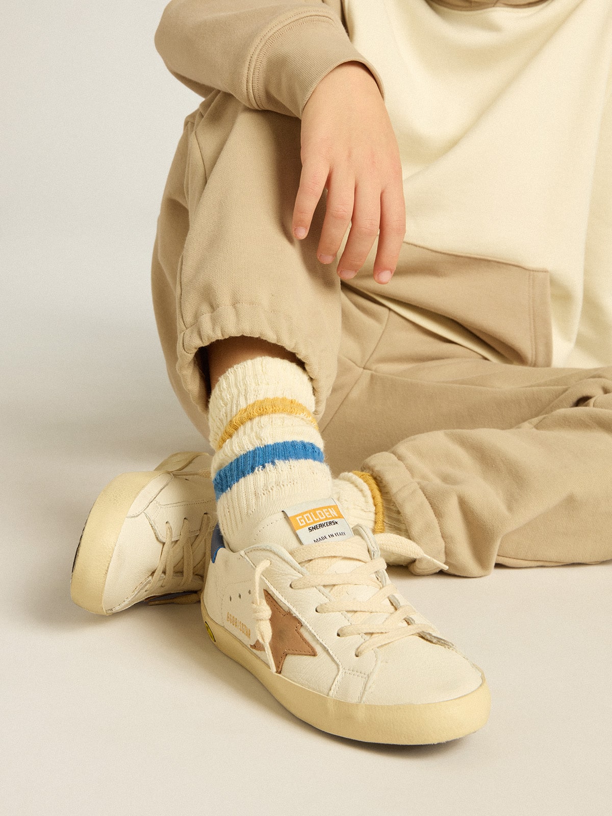 Worn white Kids socks with distressed details and two-tone bright blue and mustard stripes - Golden Goose Kids
