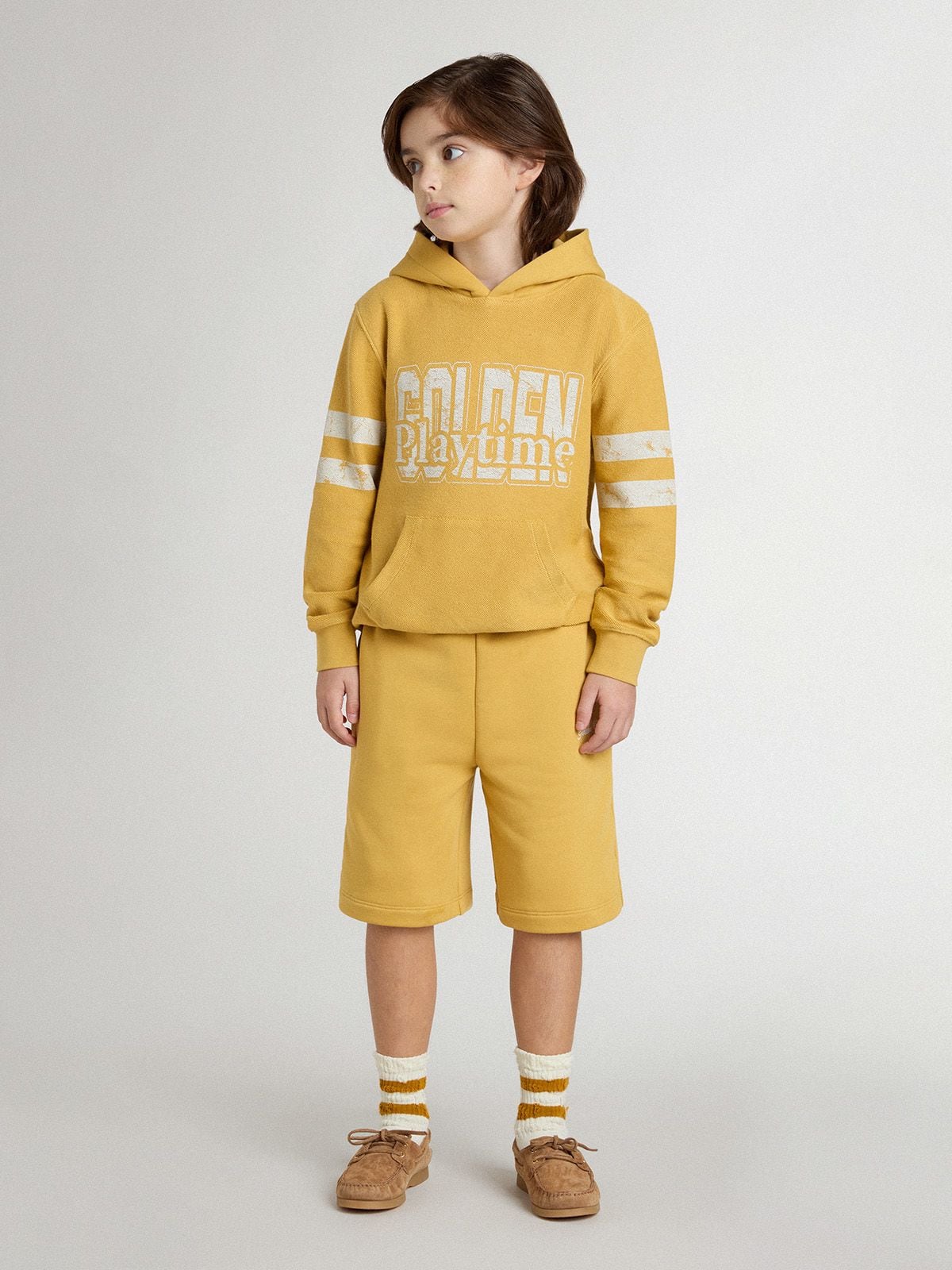 Kids jogging shorts in ochre yellow with embroidery - Golden Goose Kids
