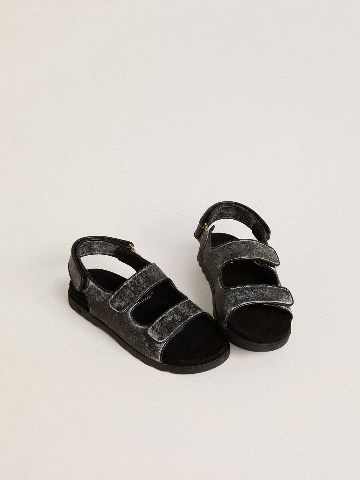 Noa Junior sandals in distressed black leather - Golden Goose Kids