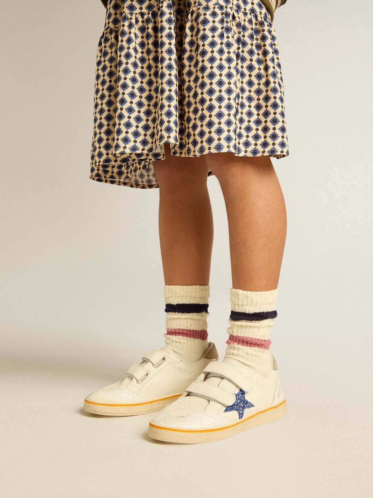 Junior Ball Star with blue glitter star and beige suede heel tab - Golden Goose Kids