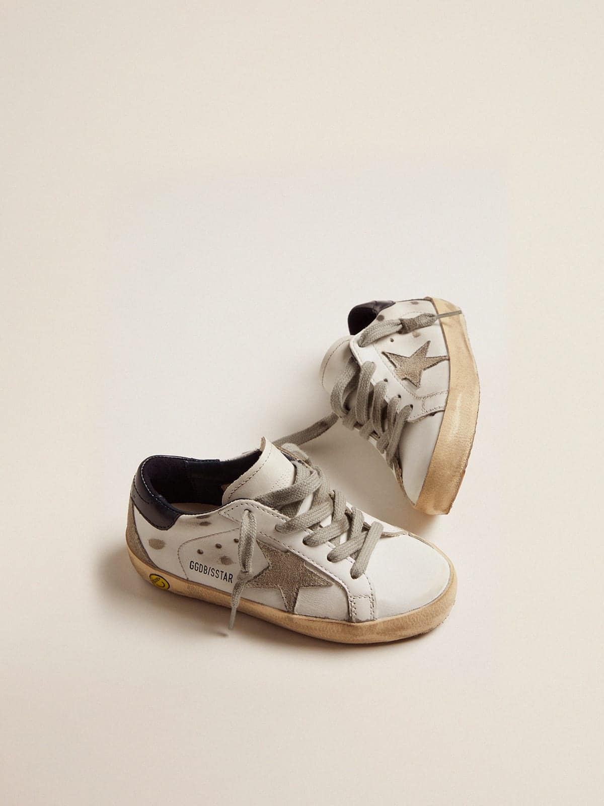 Junior Super-Star with gray suede star and blue heel tab - Golden Goose Kids