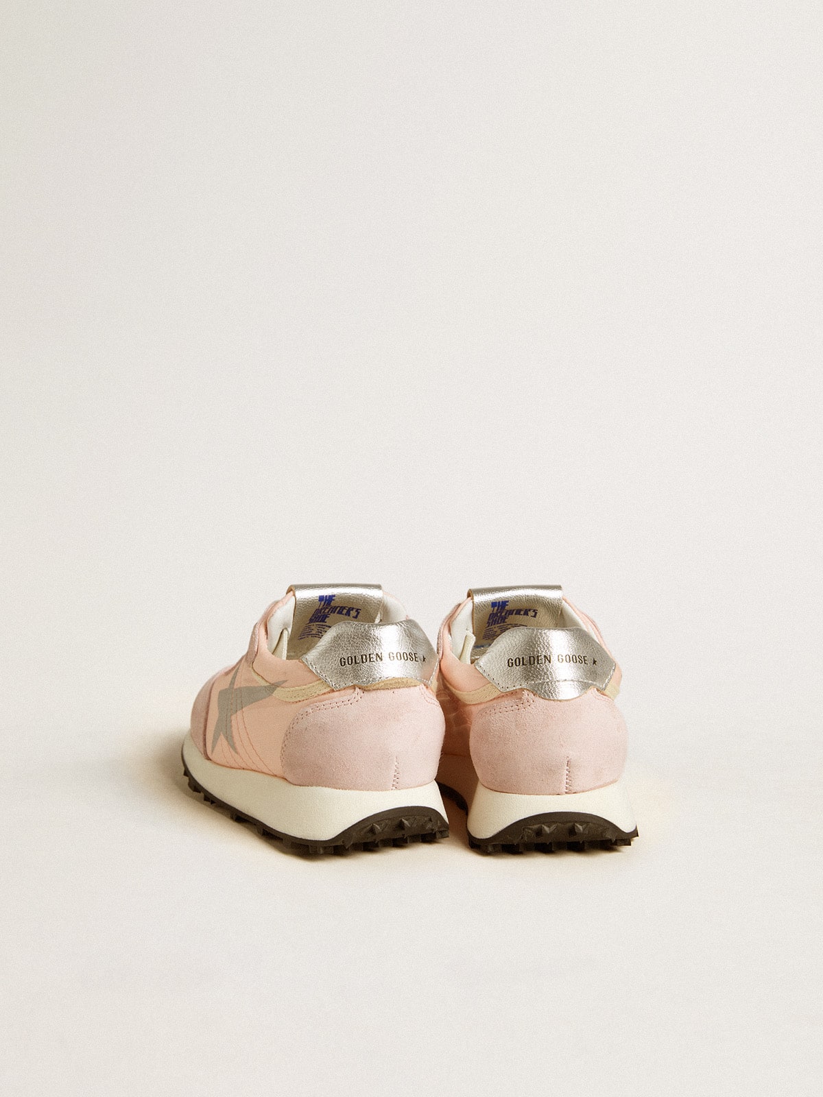 Marathon Young in pink nylon with printed star and leather heel tab - Golden Goose Kids