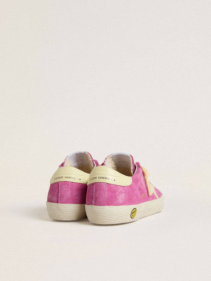 Young Super-Star in pink suede with light yellow star and heel tab - Golden Goose Kids