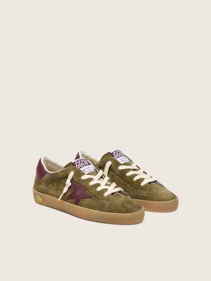 Young Super-Star in military-green suede with burgundy leather star and heel tab - Golden Goose Kids