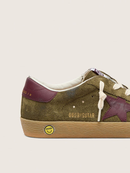 Young Super-Star in military-green suede with burgundy leather star and heel tab - Golden Goose Kids