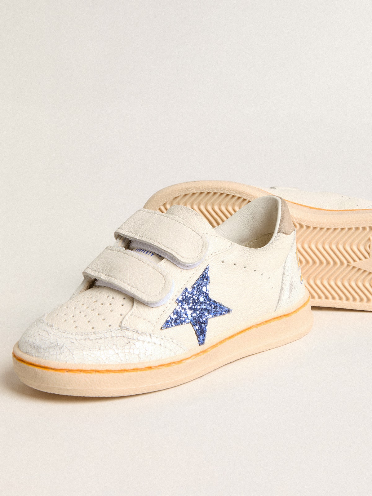 Young Ball Star with blue glitter star and beige suede heel tab - Golden Goose Kids