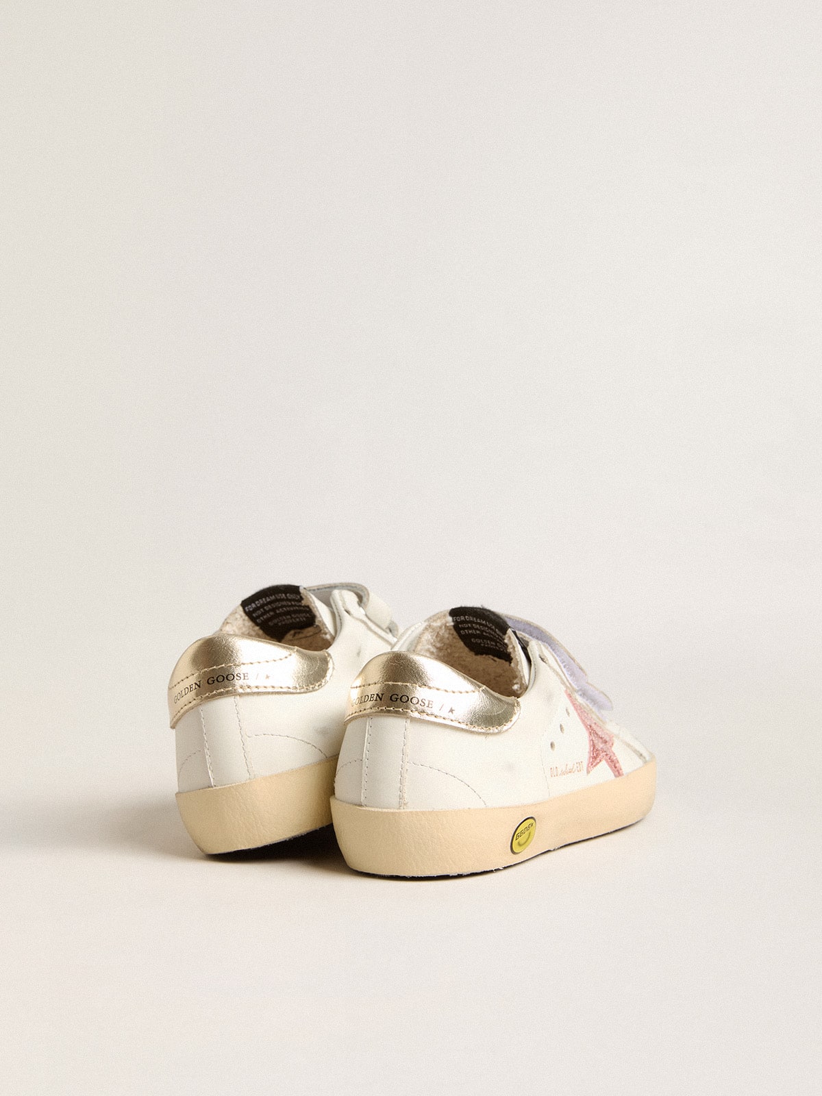 Young Old School in leather with metallic peach leather star - Golden Goose Kids