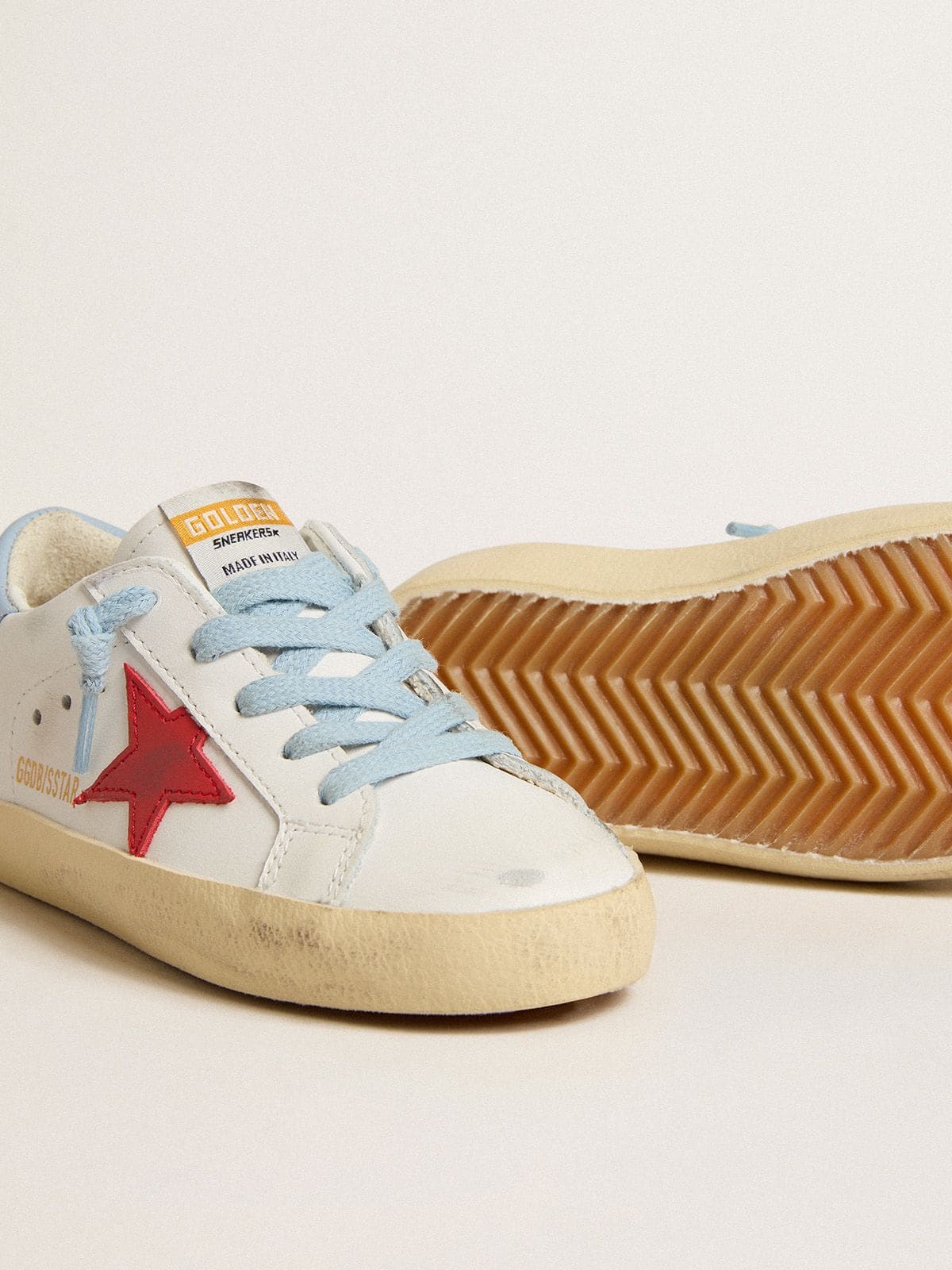 Super-Star Young in white leather with red star and light blue heel tab - Golden Goose Kids