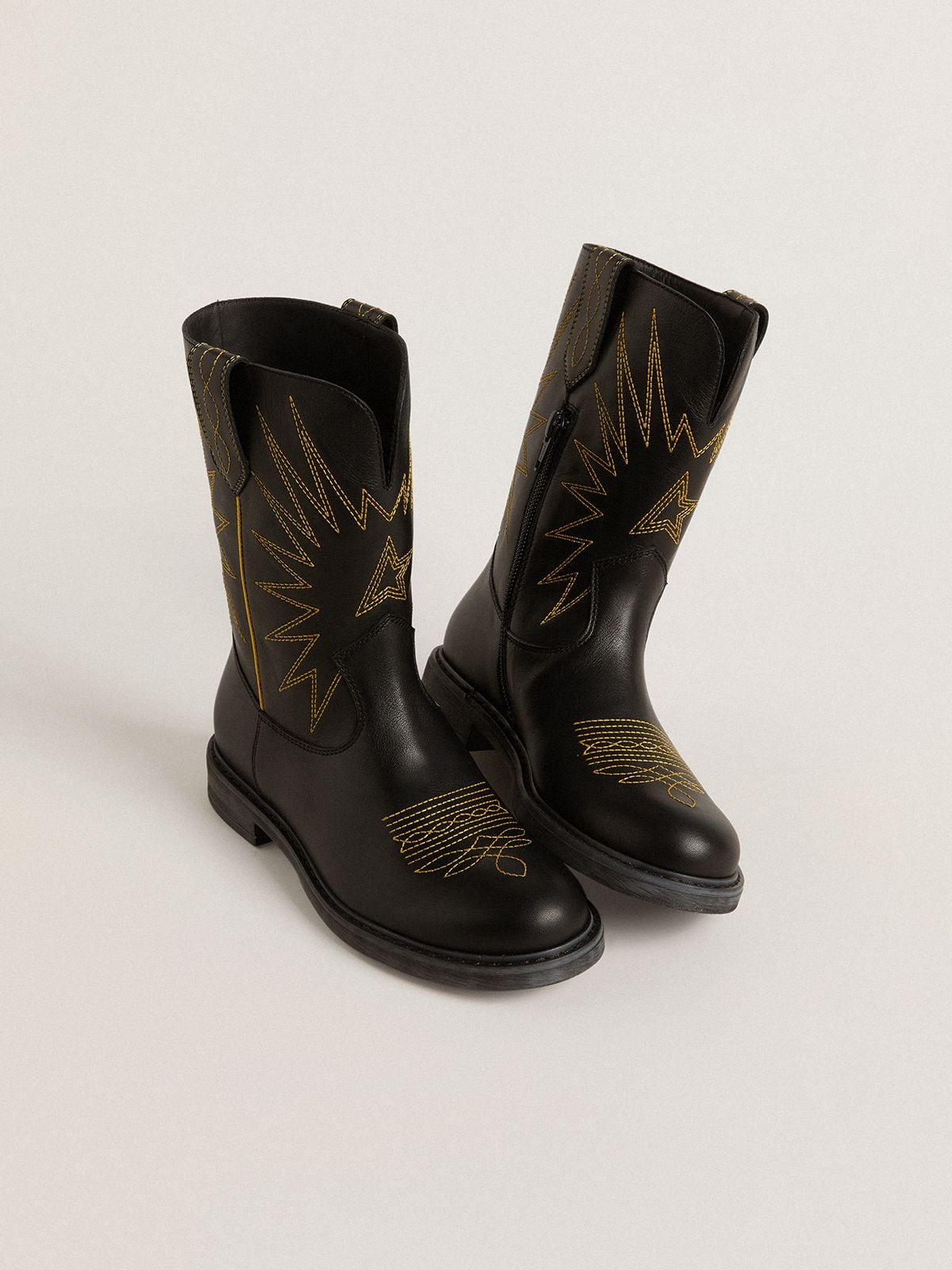 Wish Junior boots in black leather with yellow star embroidery - Golden Goose Kids