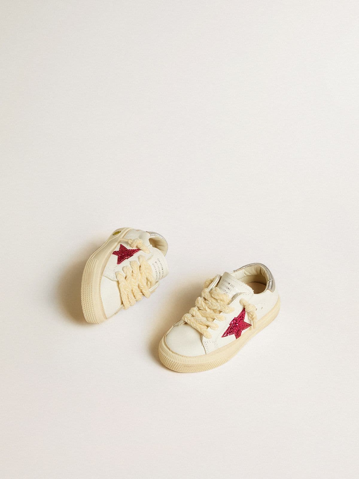 May Young with fuchsia glitter star and metallic leather heel tab - Golden Goose Kids