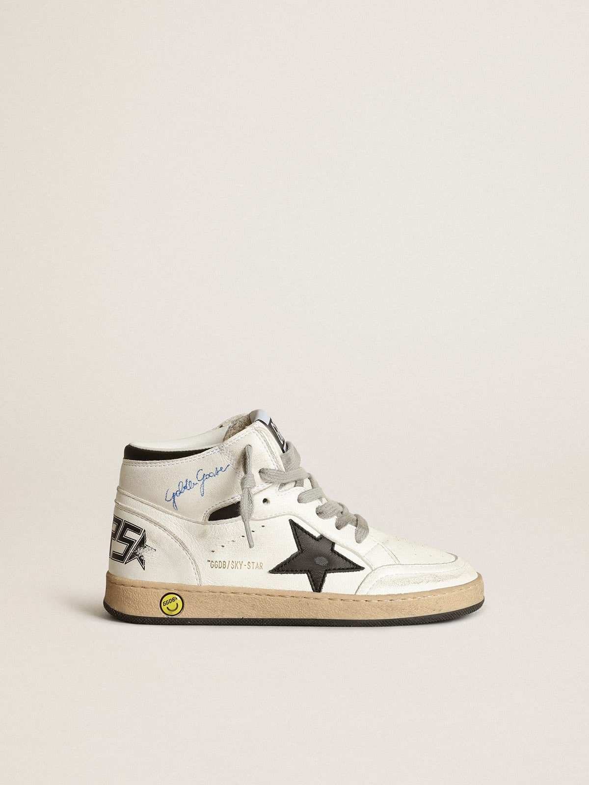 Young Sky-Star in white nappa with black star and heel tab - Golden Goose Kids