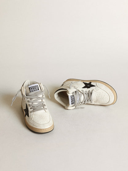 Young Sky-Star in white nappa with black star and heel tab - Golden Goose Kids