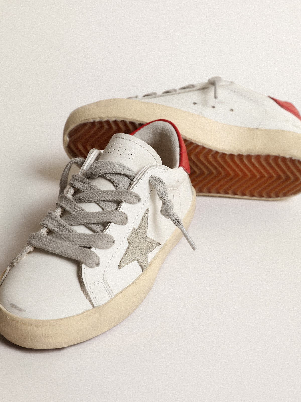 Super-Star Young with suede star and red leather heel tab - Golden Goose Kids