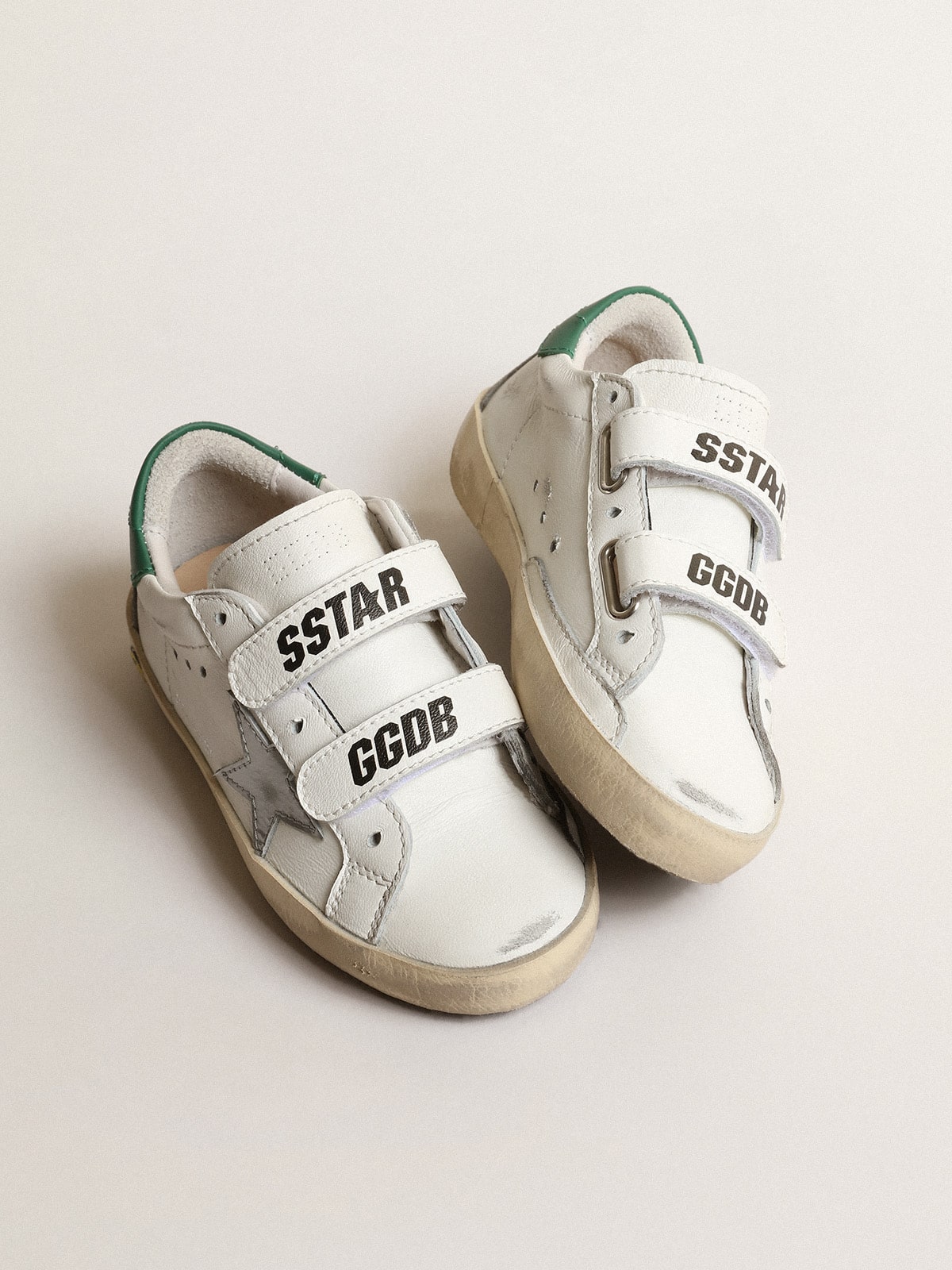 Old School Young with metallic leather star and green heel tab - Golden Goose Kids