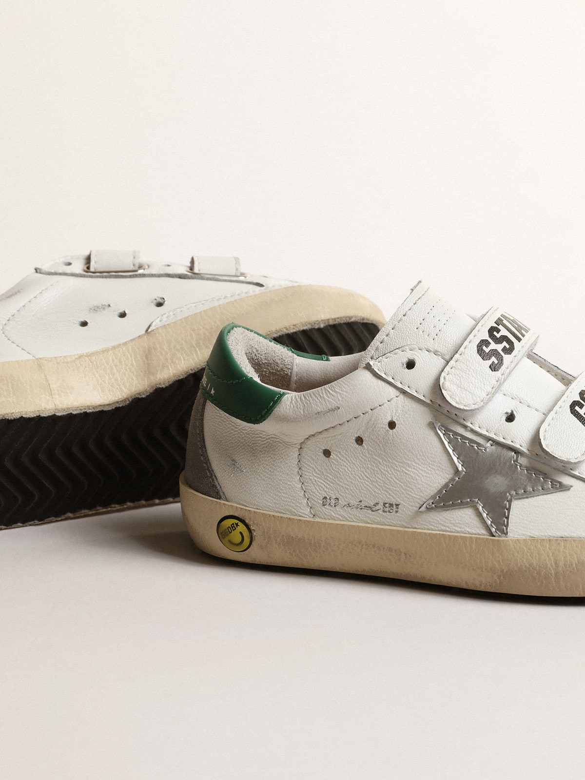 Old School Young with metallic leather star and green heel tab - Golden Goose Kids