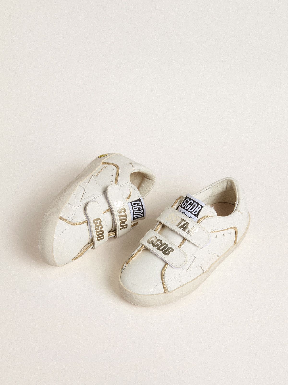 Young Old School in white leather with gold details - Golden Goose Kids