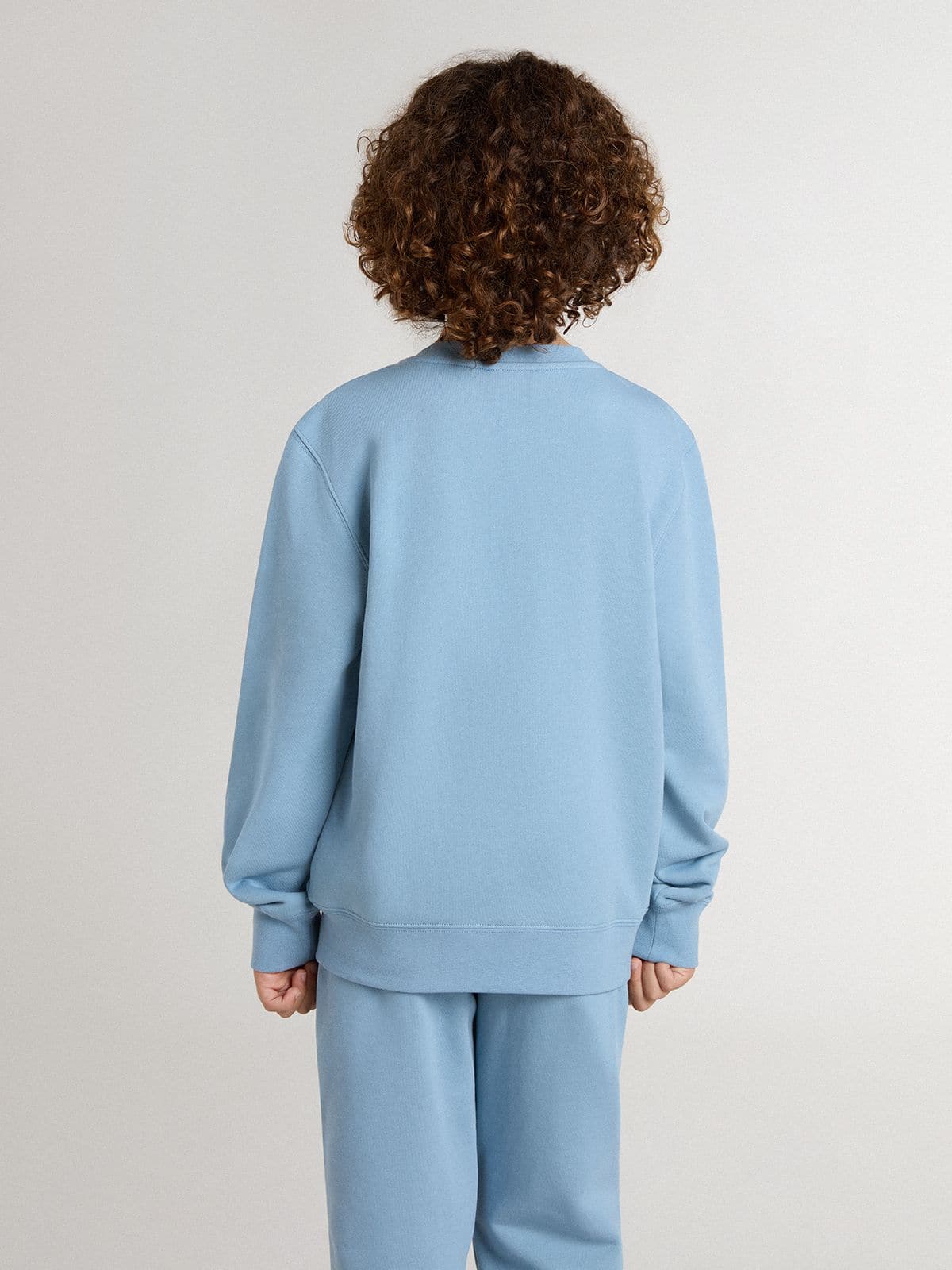 Boys' light blue sweatshirt with lettering on the front - Golden Goose Kids