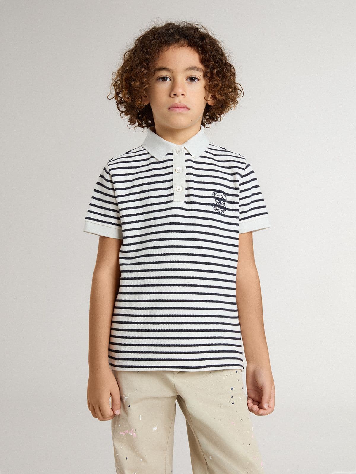 Boys' white cotton polo with navy blue stripes and embroidery - Golden Goose Kids