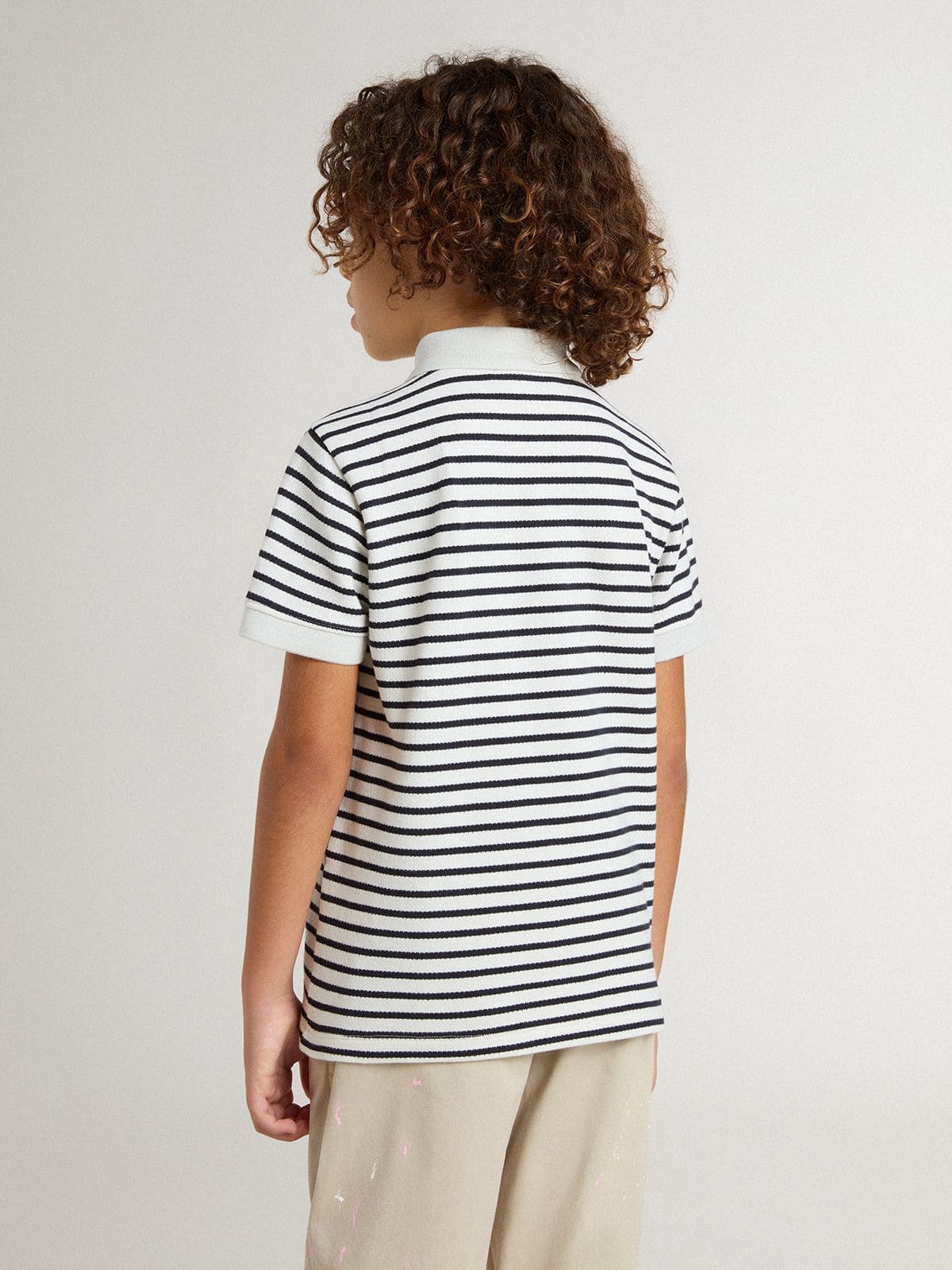 Boys' white cotton polo with navy blue stripes and embroidery - Golden Goose Kids