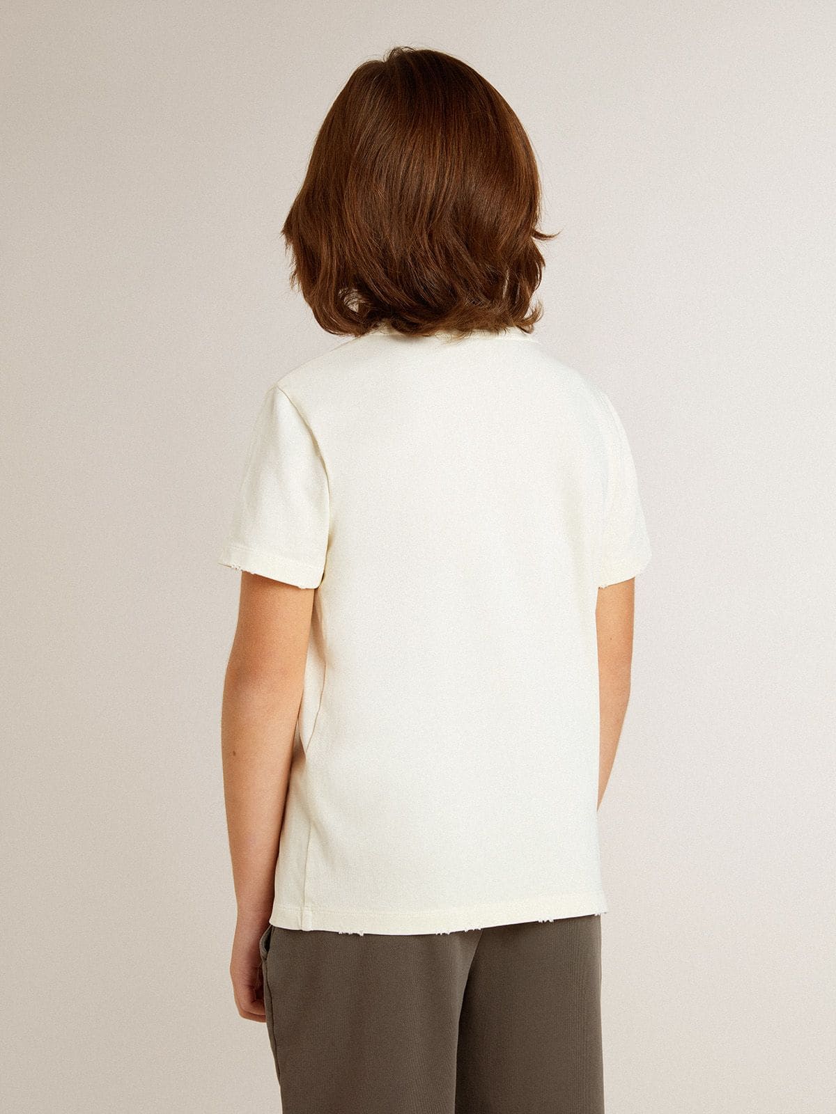 Boys' cream-colored T-shirt with raised logo - Golden Goose Kids