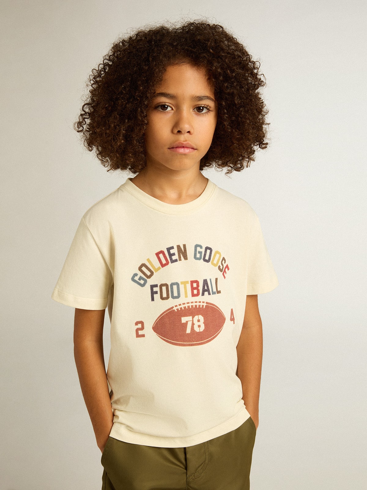 Boys’ T-shirt in worn white with multicolor lettering - Golden Goose Kids