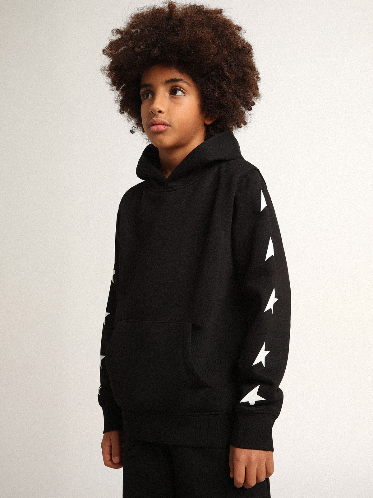 Boys’ hooded sweatshirt in black with contrasting white stars - Golden Goose Kids