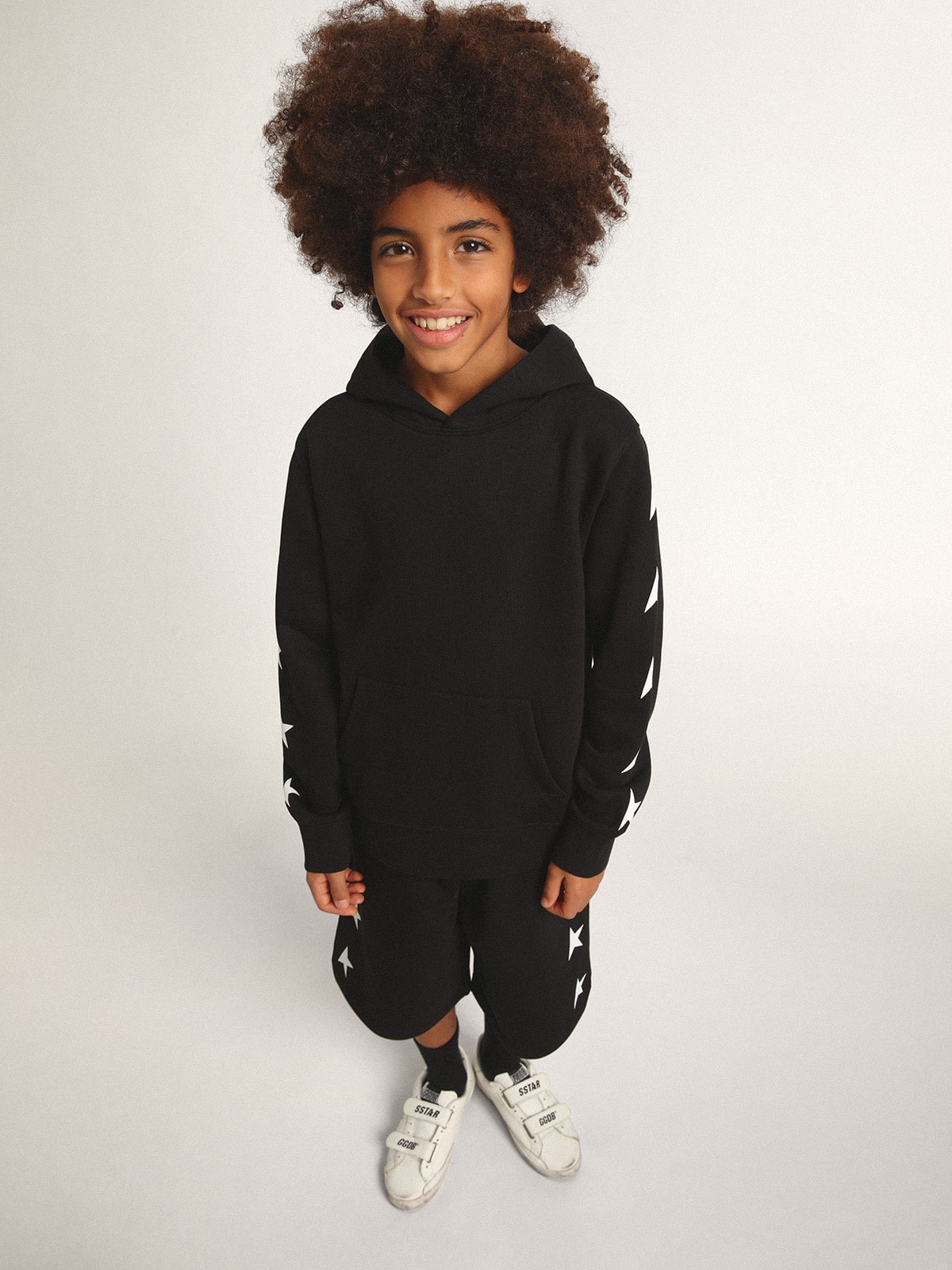 Boys’ hooded sweatshirt in black with contrasting white stars - Golden Goose Kids