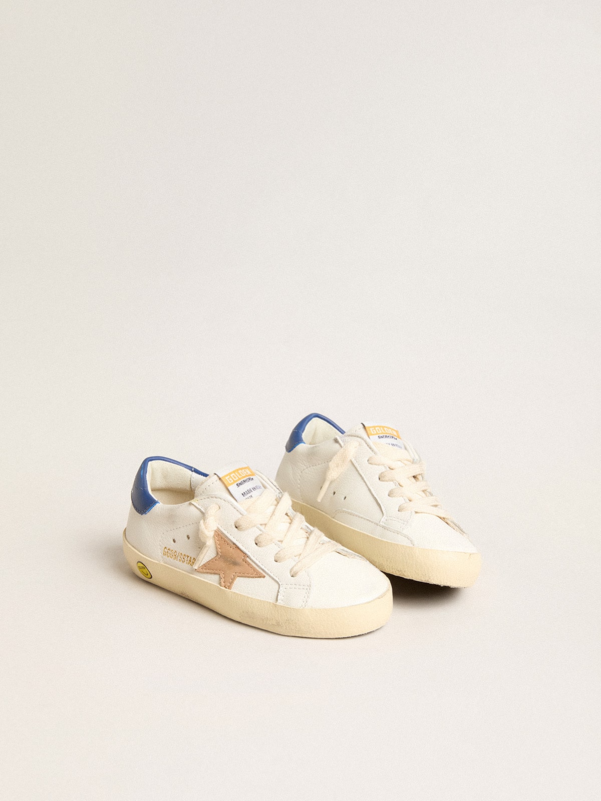 Junior Super-Star in nappa leather with a beige star and blue heel tab - Golden Goose Kids