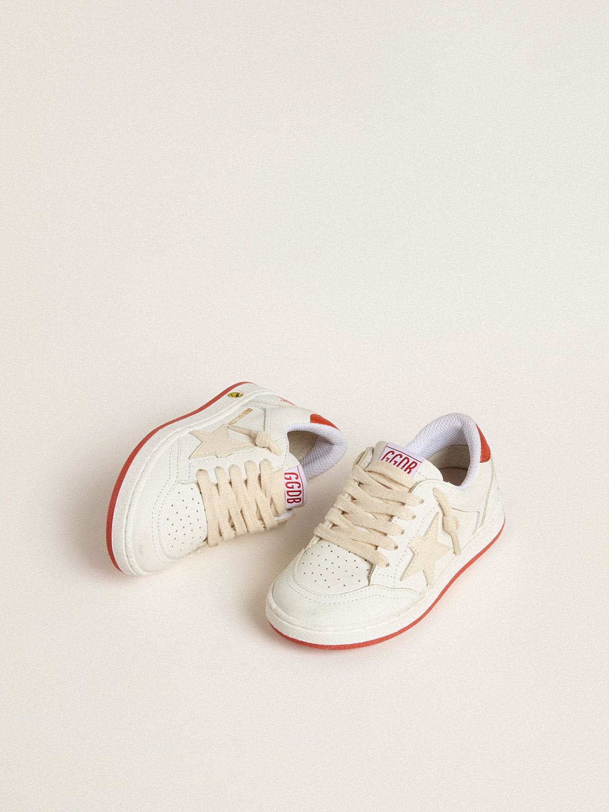 Junior Ball Star in leather with cream-colored star and red leather heel tab - Golden Goose Kids