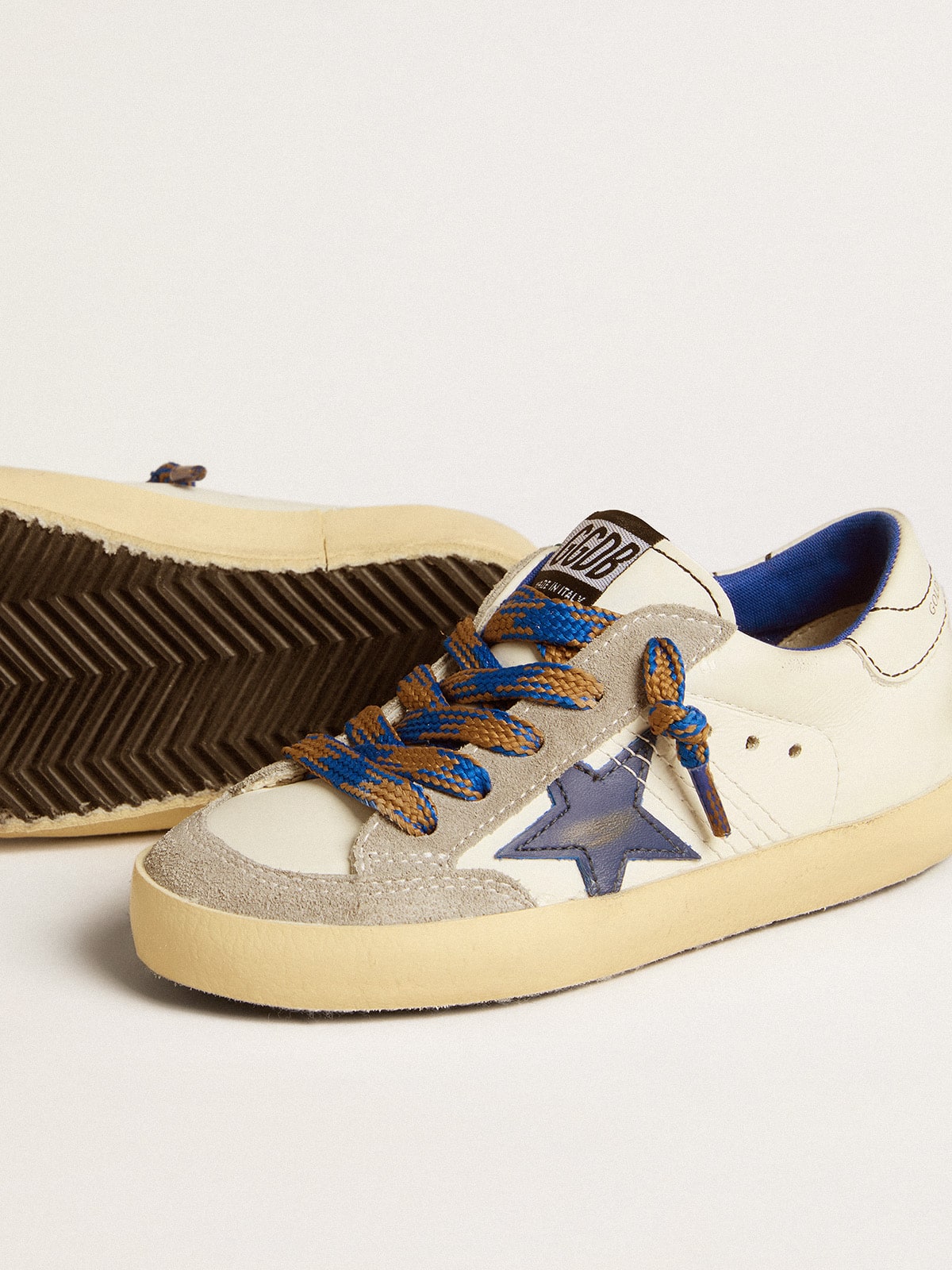 Super-Star Junior with blue leather star and ice-gray suede inserts - Golden Goose Kids