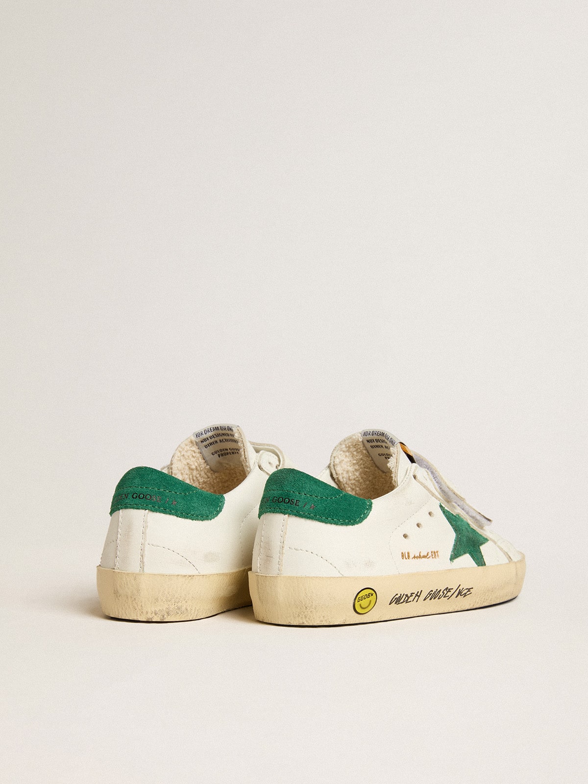 Old School Junior with green suede star and heel tab - Golden Goose Kids