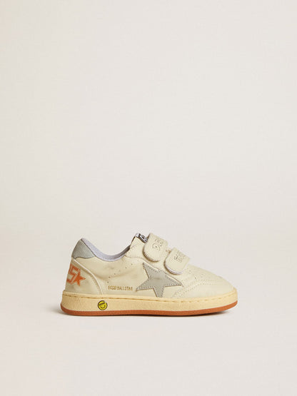 Ball Star Teen in white leather with powder blue star and heel tab - Golden Goose Kids
